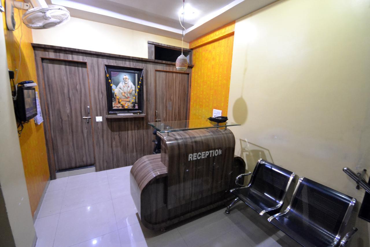 Hotel Madhava Shirdi Dış mekan fotoğraf
